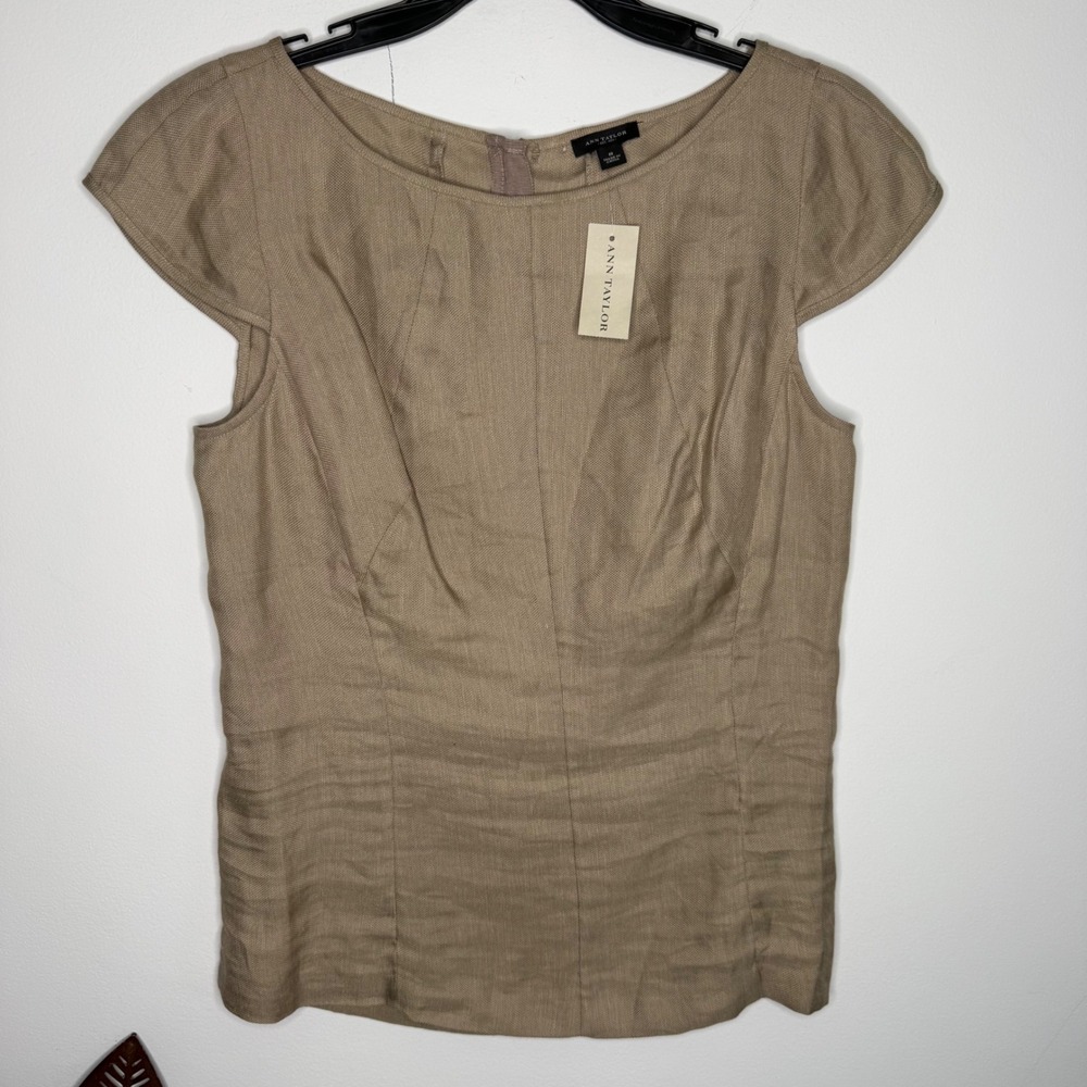H3 Ann Taylor Linen Blend Cap Sleeve Blouse Taupe‎ Tan Boat Neck Top Size 8 NWT